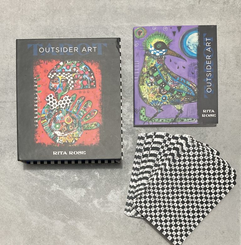 Review:    Outsider Art Tarot