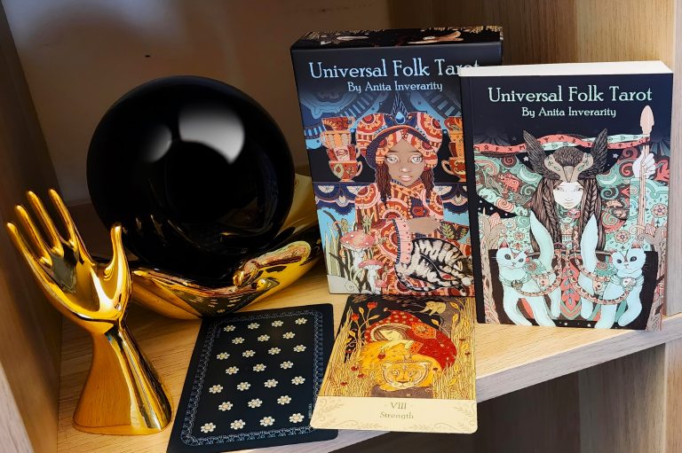 Deck Review:  Universal Folk Tarot
