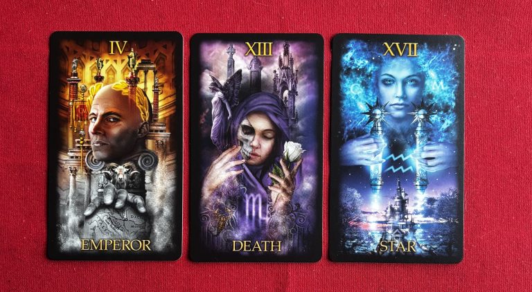 Deck Review:  Marchetti Tarot