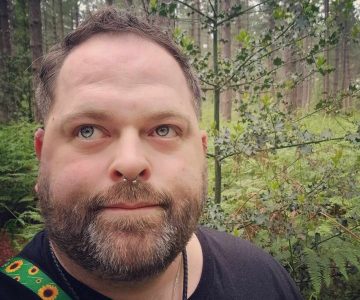 Kenn Payne: Presentation: Fool at the Crossroads. Hekate and the Major Arcana. Kenn is the author of the Oracle of the Hekatean Path and in this presentation took the attendees through a fascinating and historical exploration of the realm of the Goddess Hekate.