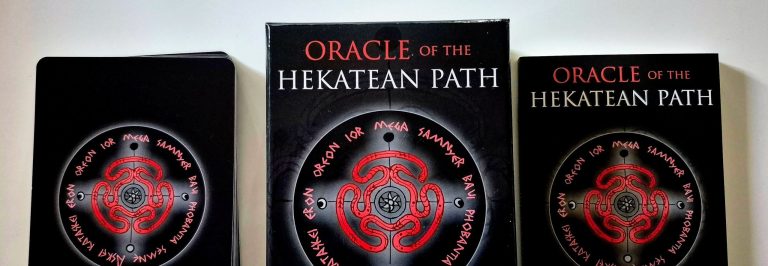 Deck Review: Oracle of the Hekatean Path